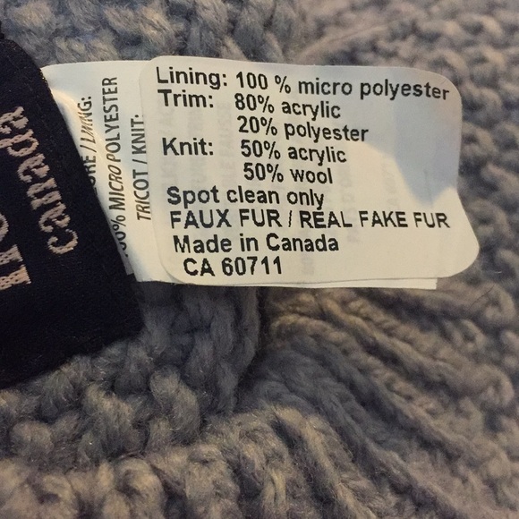 Anthropologie-Norla Glacia Faux Fur Pom Pom Hat - Picture 8 of 8